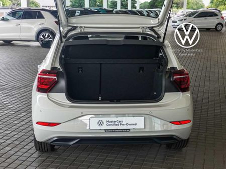 2026-Volkswagen-Polo-10-TSI-Life_22