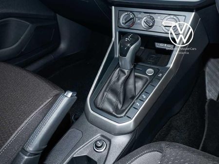 2026-Volkswagen-Polo-10-TSI-Life_32