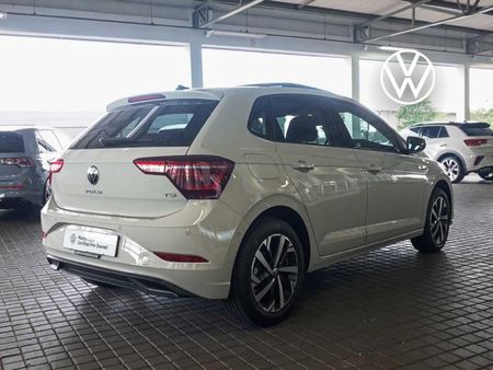 2026-Volkswagen-Polo-10-TSI-Life_6