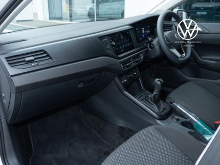 2026-Volkswagen-Polo-10-TSI_21