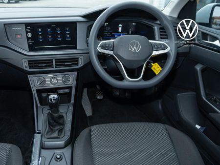 2026-Volkswagen-Polo-10-TSI_7