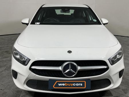 2019-Mercedes-Benz-A-Class-A-200-Auto_13