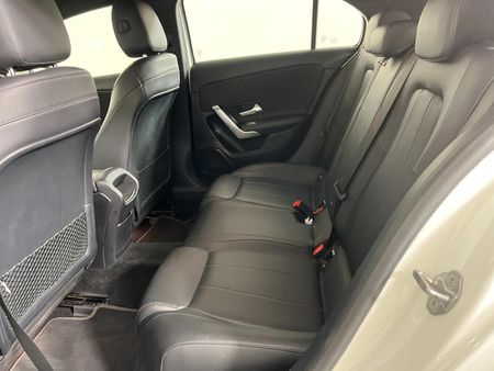 2019-Mercedes-Benz-A-Class-A-200-Auto_3