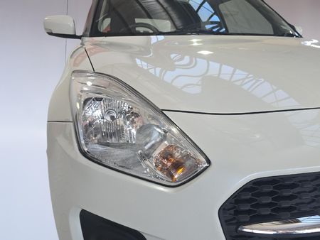 2023-Suzuki-Swift-12-GL_8