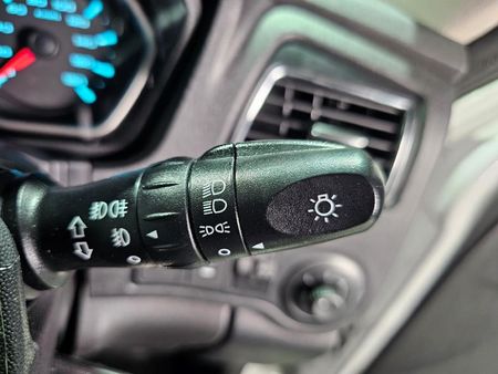 2026-Mahindra-Pik-Up-22-mHawk-S6-Karoo-4x4-Auto-Double-Cab_15