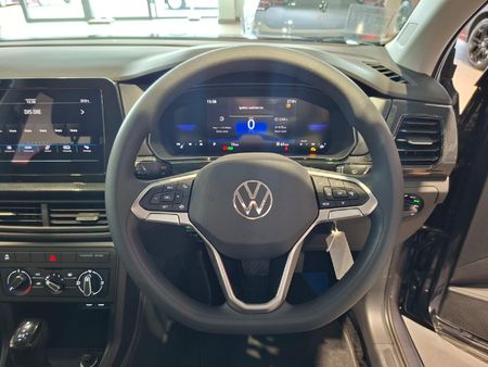 2026-Volkswagen-T-Cross-10-TSI-Auto_15