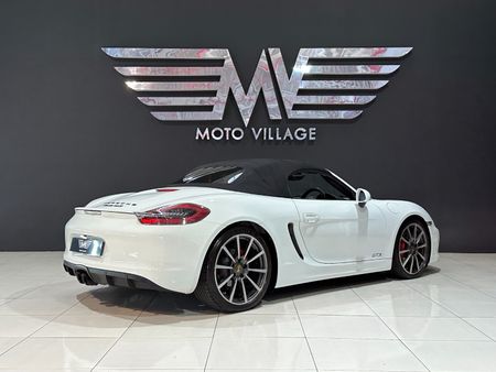 2015-Porsche-Boxster-GTS-Auto_4