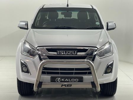 2017-Isuzu-KB-300-D-Teq-LX-Auto-Double-Cab_2