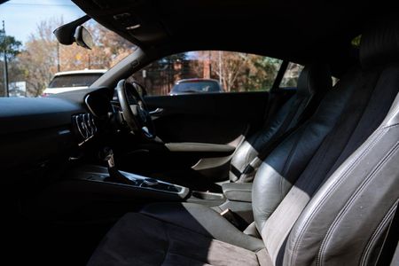 2015-Audi-TT-Coupe-20-TFSI-quattro-Auto_13