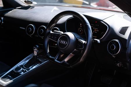 2015-Audi-TT-Coupe-20-TFSI-quattro-Auto_6