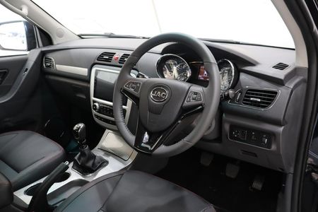2026-JAC-T8-20-CDI-Lux-4x4-Double-Cab_13