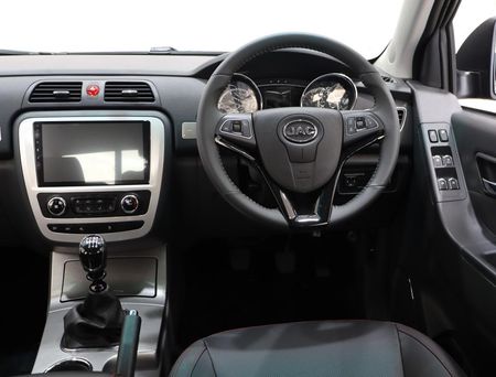 2026-JAC-T8-20-CDI-Lux-4x4-Double-Cab_15
