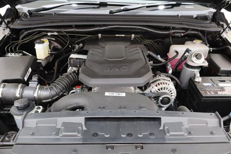 2026-JAC-T8-20-CDI-Lux-4x4-Double-Cab_25