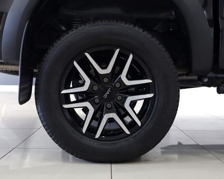 2026-JAC-T8-20-CDI-Lux-4x4-Double-Cab_7
