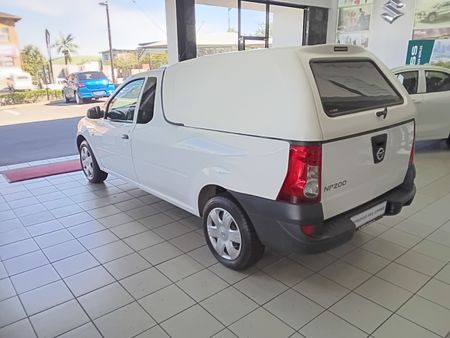 2023-Nissan-NP200-16-AC-Safety-Pack_6