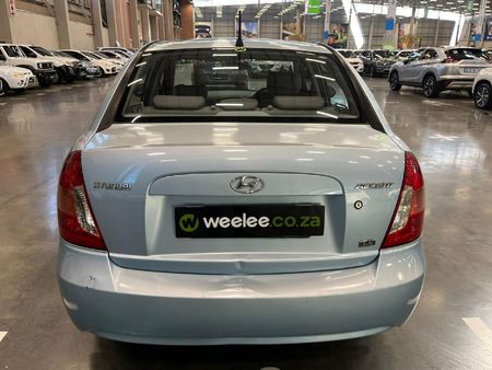 2007-Hyundai-Accent-16-GLS-HS-Auto_3
