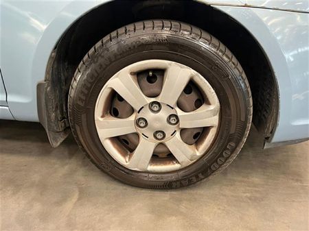 2007-Hyundai-Accent-16-GLS-HS-Auto_8