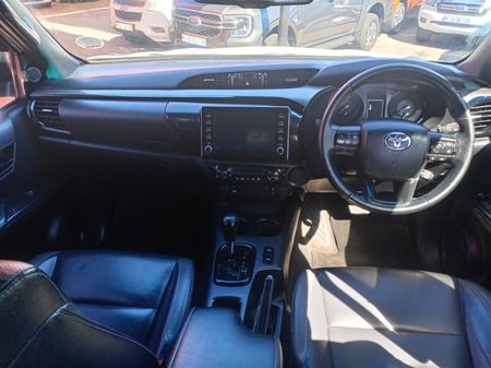2022-Toyota-Hilux-28-GD-6-Raised-Body-Raider-Auto-Double-Cab_5