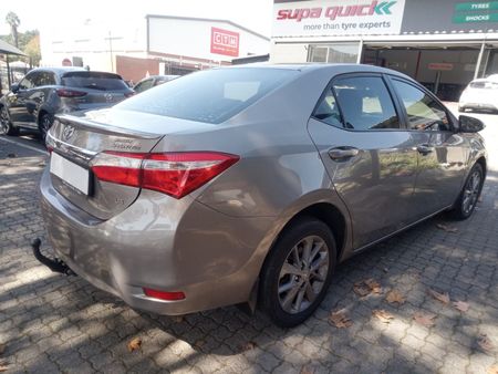 2014-Toyota-Corolla-16-Sprinter_3