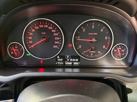 2014-BMW-X3-xDrive20d-Exclusive-Auto_15