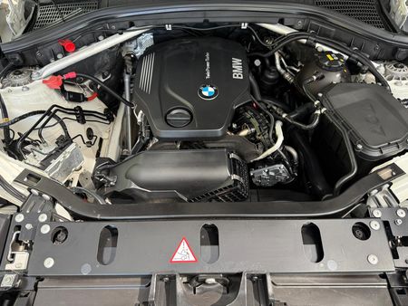 2014-BMW-X3-xDrive20d-Exclusive-Auto_19
