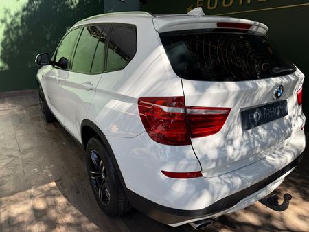 2014-BMW-X3-xDrive20d-Exclusive-Auto_6