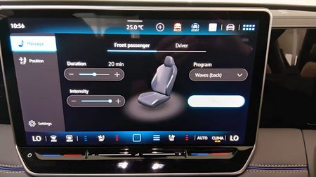 2026-Volkswagen-Tiguan-20-TSI-R-Line-4Motion-Auto_12