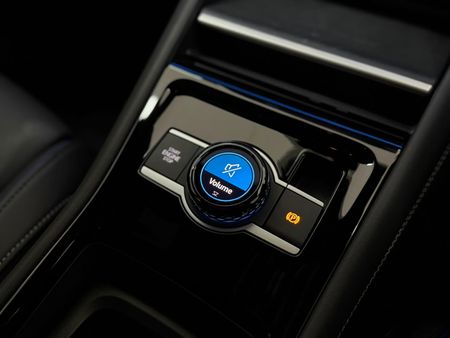 2026-Volkswagen-Tiguan-20-TSI-R-Line-4Motion-Auto_13