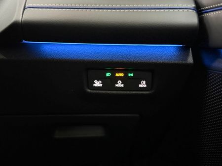 2026-Volkswagen-Tiguan-20-TSI-R-Line-4Motion-Auto_16