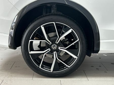 2026-Volkswagen-Tiguan-20-TSI-R-Line-4Motion-Auto_19