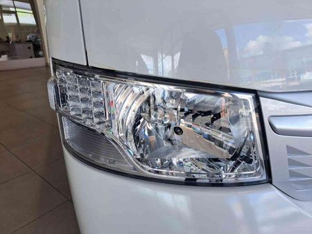 2026-Foton-View-Eview-Panel-Van_3