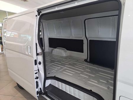 2026-Foton-View-Eview-Panel-Van_7