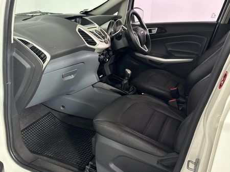 2018-Ford-EcoSport-10-EcoBoost-Titanium_8