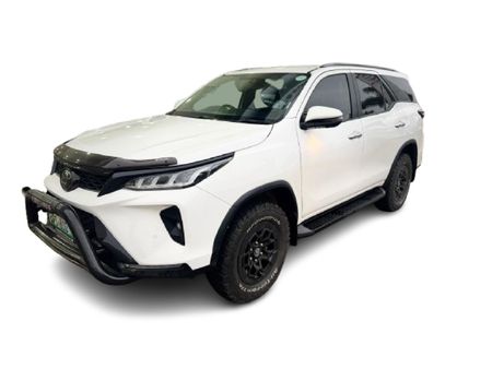 2025-Toyota-Fortuner-28-GD-6-4x4-VX-Auto_0