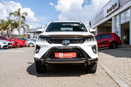 2025-Toyota-Fortuner-28-GD-6-4x4-VX-Auto_2