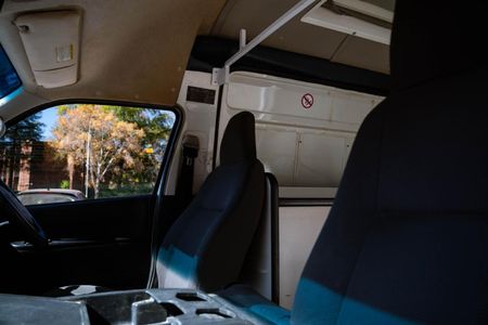 2018-Toyota-Quantum-27-LWB-Panel-Van_10