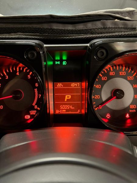 2024-Suzuki-Jimny-15-GLX-Auto_9