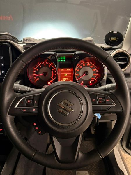 2024-Suzuki-Jimny-15-GLX-Auto_10