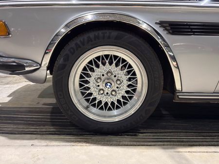 1972-BMW-E9-30-CSi_15