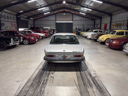 1972-BMW-E9-30-CSi_25