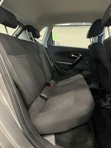 2021-Volkswagen-Polo-Vivo-14-Trendline-5-dr_11