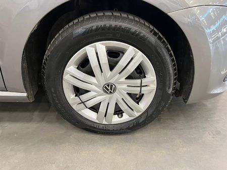 2021-Volkswagen-Polo-Vivo-14-Trendline-5-dr_8