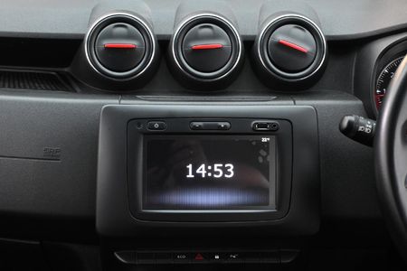 2020-Renault-Duster-15-dCi-Techroad_12