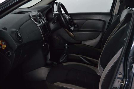 2021-Renault-Sandero-900T-Stepway-Plus-Techroad_7