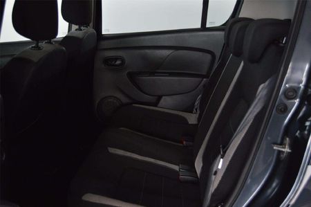 2021-Renault-Sandero-900T-Stepway-Plus-Techroad_8