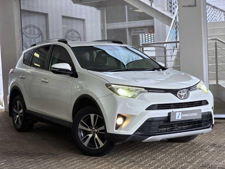 2017-Toyota-RAV4-22-D-GX_5