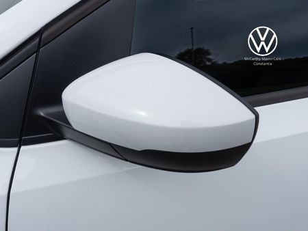 2026-Volkswagen-Polo-Vivo-16-Life_8