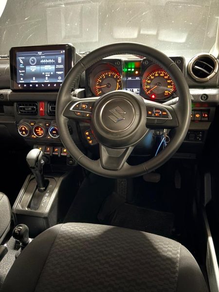 2024-Suzuki-Jimny-Jimny-Turbo_11