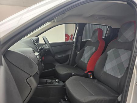 2026-Renault-Kwid-10-Dynamique-Auto_11
