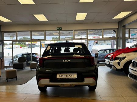 2026-Kia-Sonet-15-LS-Auto_5